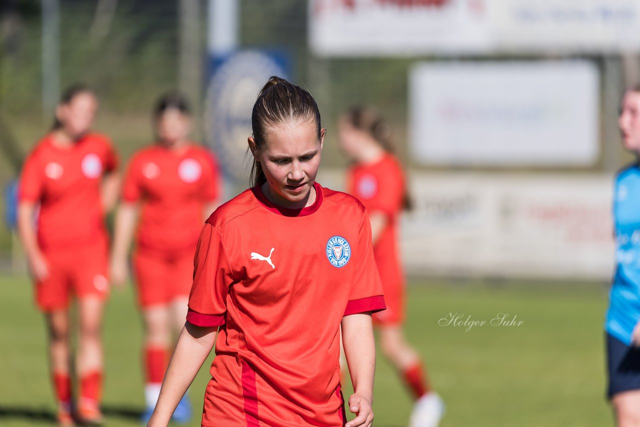 Bild 327 - wBJ TuS Rotenhof - Holstein Kiel : Ergebnis: 1:4